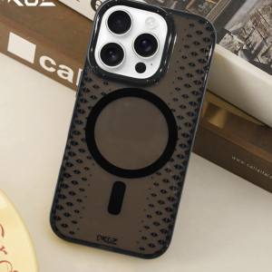 iPhone 16 Pro Santana MagSafe